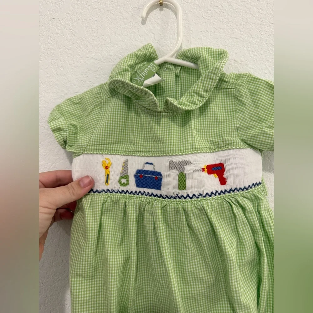 Baby Boy Smocked Bubble Size 6M Classic Whimsy Green and White - Picture 2 of 4
